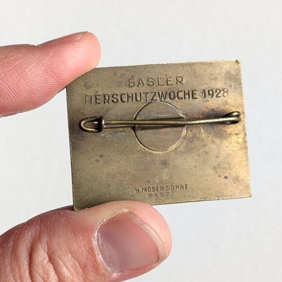 1928 Swiss BASEL Animal Protection week metal pin, Art deco dog friend badge - Picture 5 of 8
